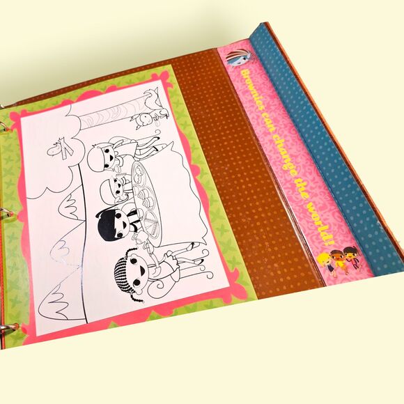 Girl Scouts Brownie guide book - Picture 5 of 10